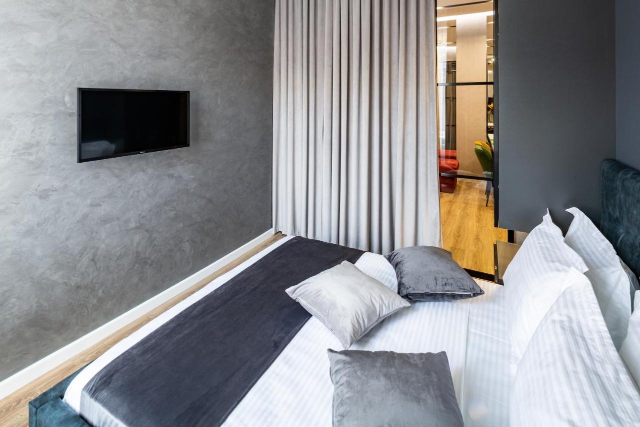 Apartament Alfa 3-кімнатна Lux-квартира у центрі львова *