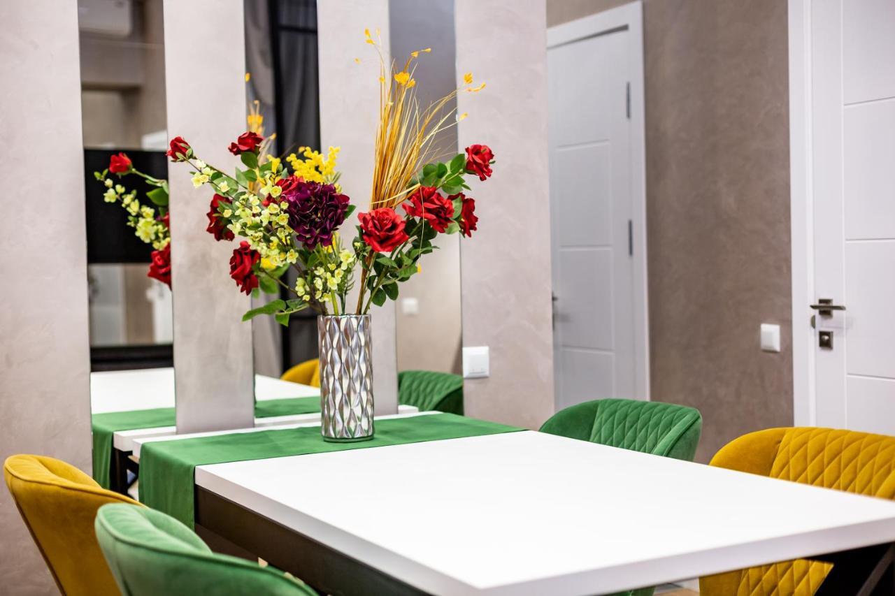 Alfa 3-кімнатна Lux-квартира у центрі львова Apartament *
