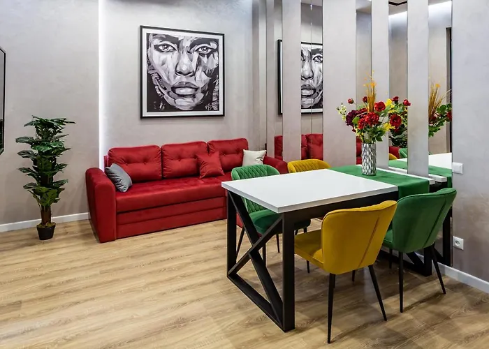 Alfa Apartments 3-Кімнатна Lux-Квартира У Центрі Львова