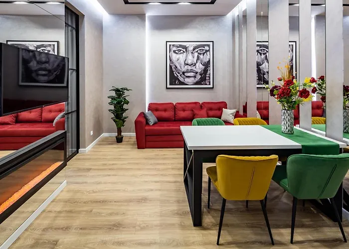 Alfa Apartments 3-Кімнатна Lux-Квартира У Центрі Львова